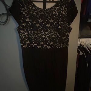 Women’s dress